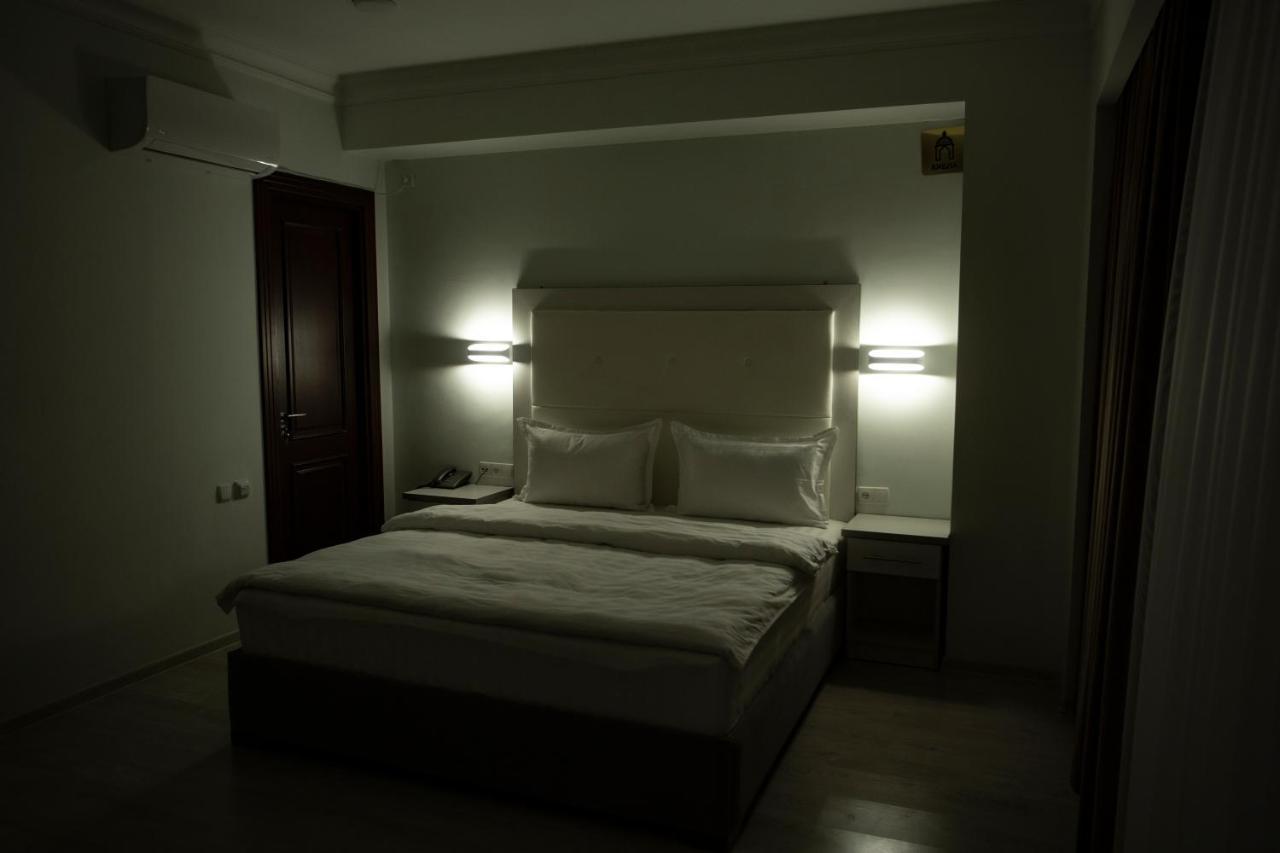 Viva Hotel Tashkent Luaran gambar
